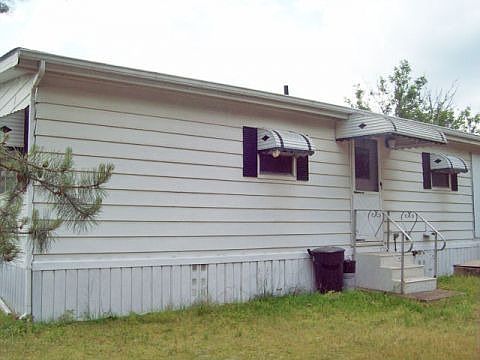 2nd image of 52 Fox St