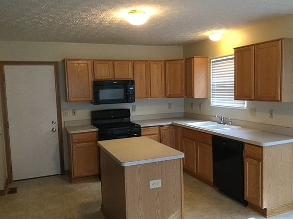 4th image of 6614 Danbury Dr