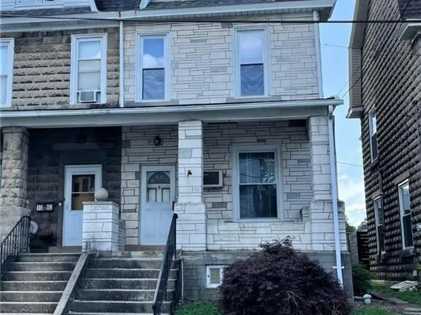 1062 Catasauqua Rd, Whitehall, PA 18052