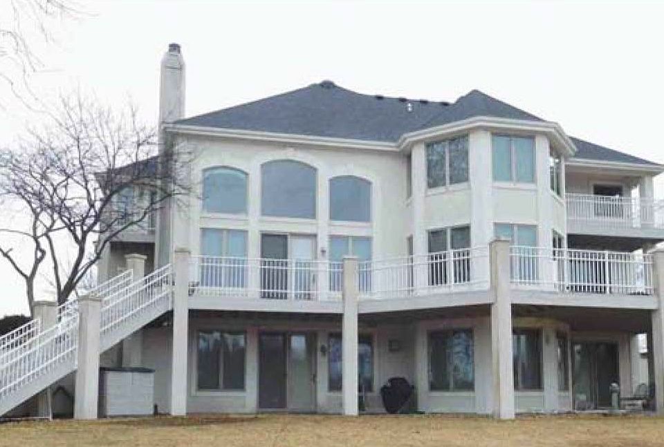 2nd image of 2501 Waterbend Dr