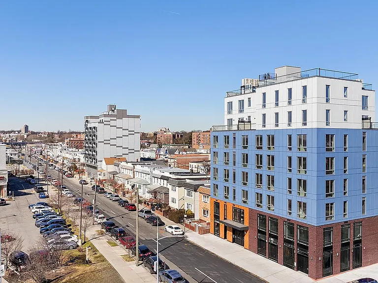 13277 Metropolitan Ave #8C — Photo 7