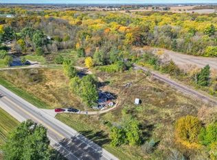 9130 Us Highway 20, Garden Prairie, IL 61038