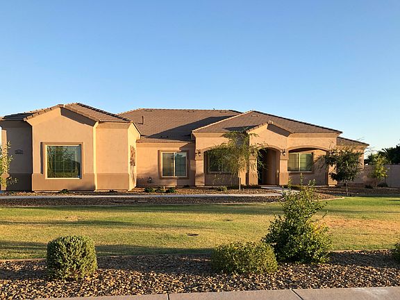 2nd image of 16663 W Papago St
