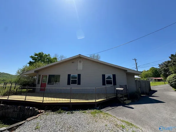 5663 State Highway 79 S, Guntersville, AL 35976