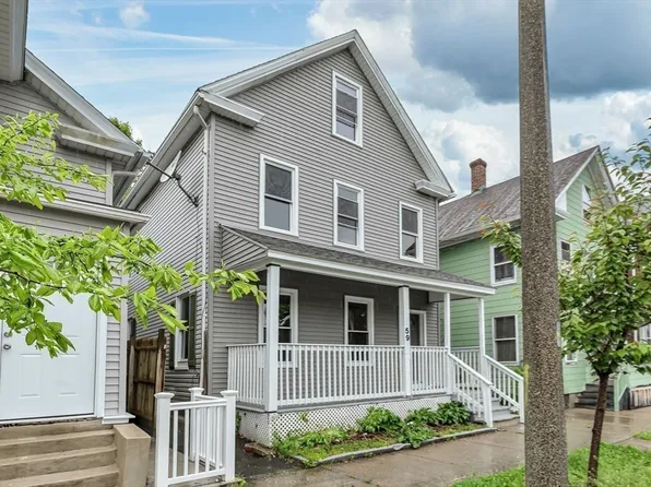 59 Pine St, Holyoke, MA 01040