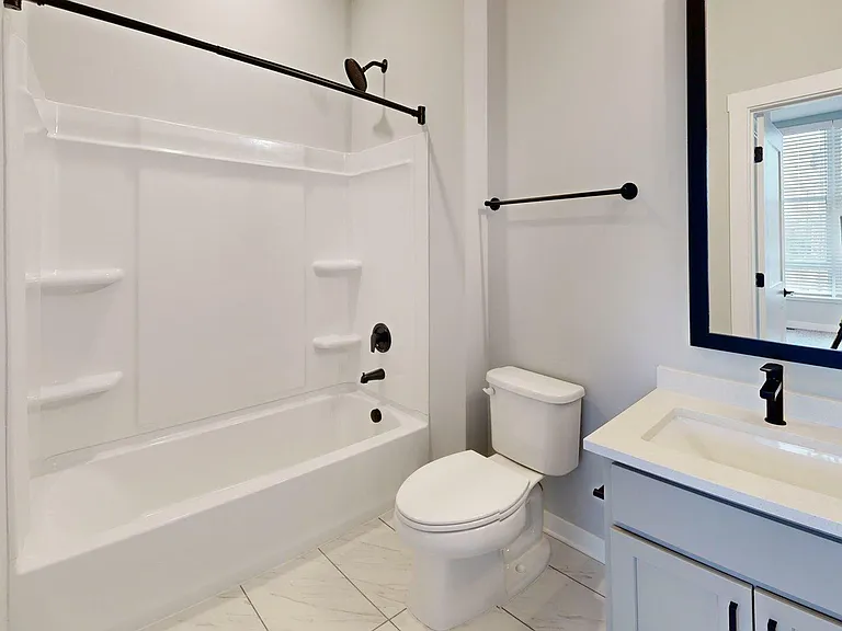 3A-4th-5th-Bathroom 3A-4th-5th-Bathroom