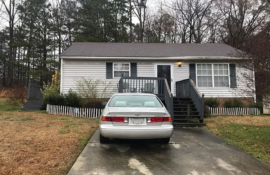 1st image of 2918 Firth Rd