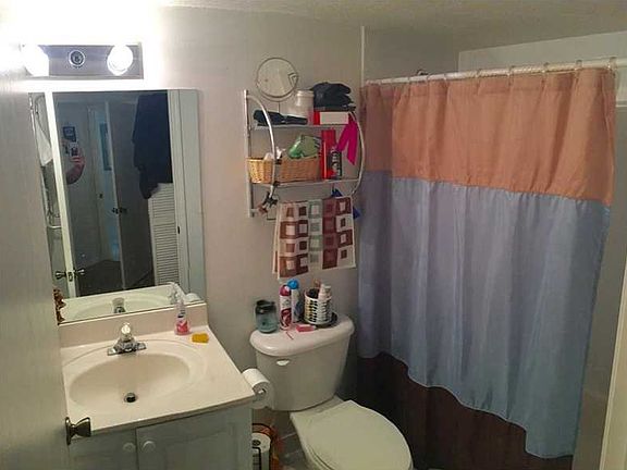 5th image of 7175 NW 173rd Dr #1508