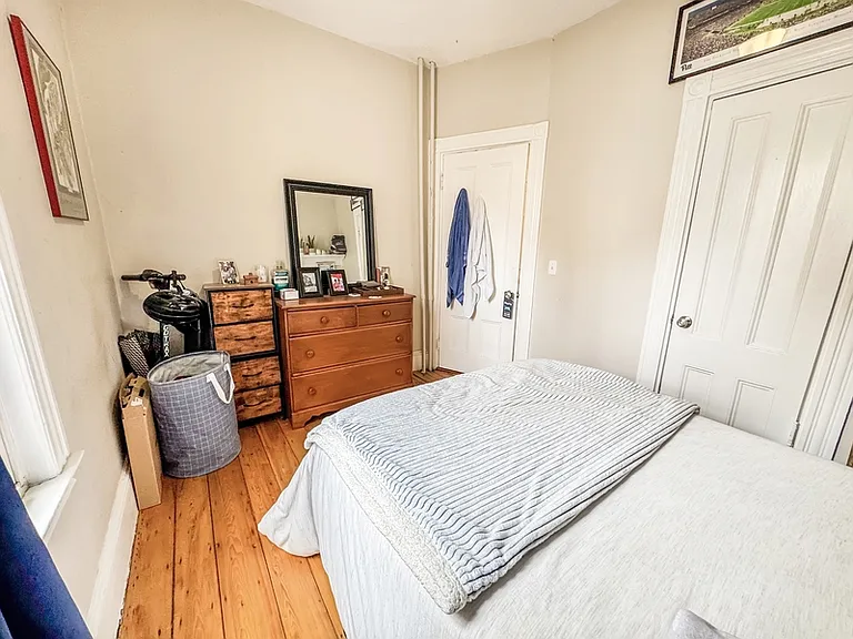 107 Columbia St #1 — Photo 8