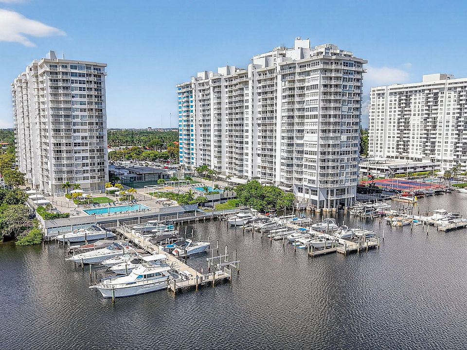 1st image of 18051 Biscayne Boulevard #1104