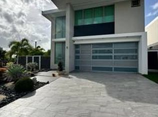 1 Urb Rivera Village Fls #61, Bayamon, PR 00957