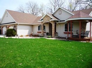 5603 Chestnut Ln, Mc Farland, WI 53558