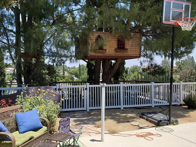 11606 Lyster Ave — Photo 19