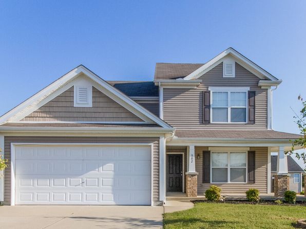 902 Grand Oak Dr