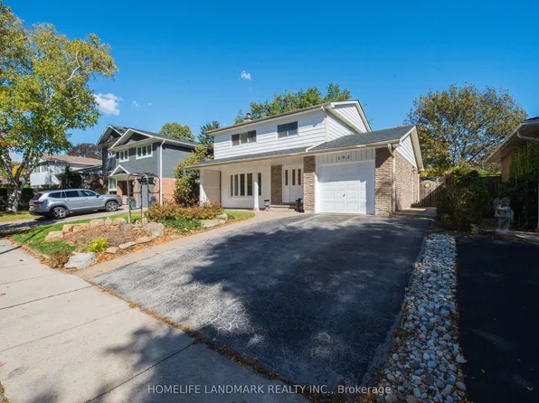 193 Chebucto Dr E, Oakville, ON L6J 5R1