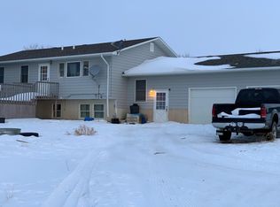 212 Mendenhall Rd, Wolf Point, MT 59201