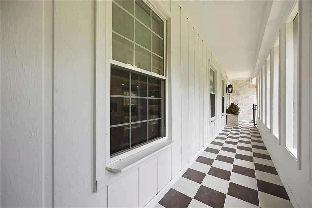 5 bed, 3.5 bath, 3500 sqft, $8,500 — Photo 4