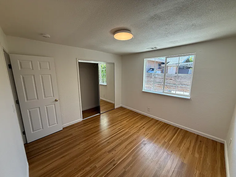 434 Hibiscus Ct — Photo 7