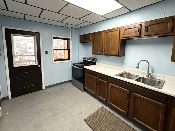 314 E Dewart St, Shamokin, PA 17872