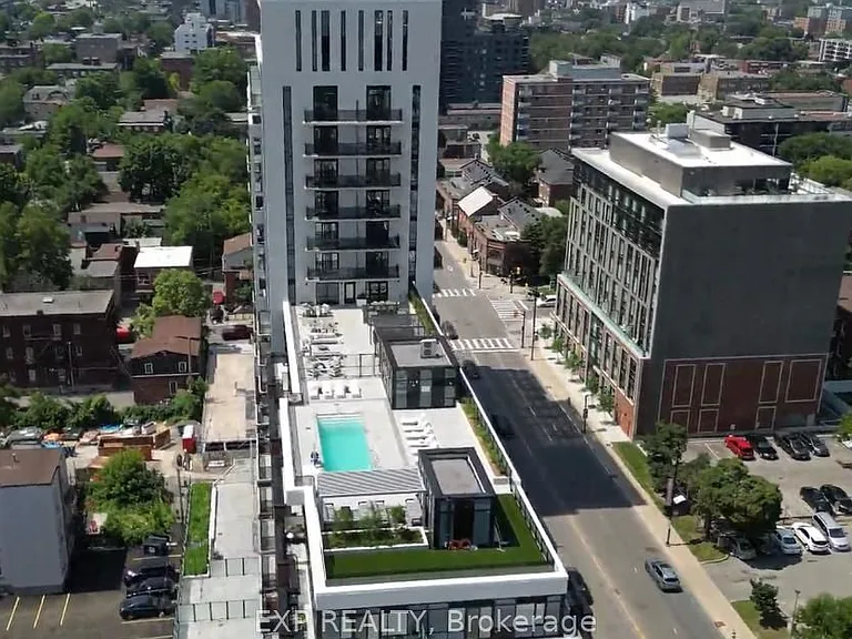 560 Rideau St #423 — Photo 44