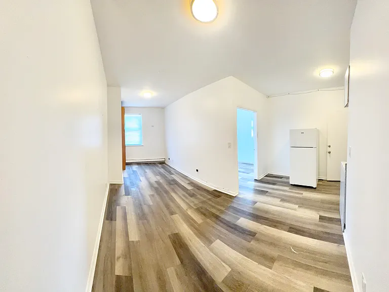 822 McDonald Ave #2F — Photo 3