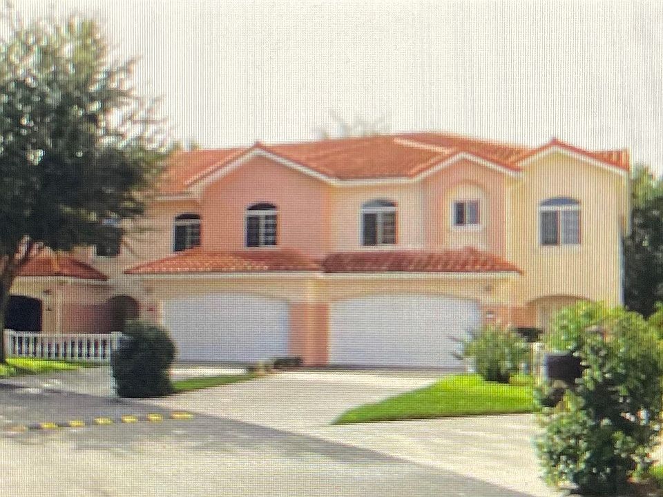 1st image of 6221 Vista Verde Dr W