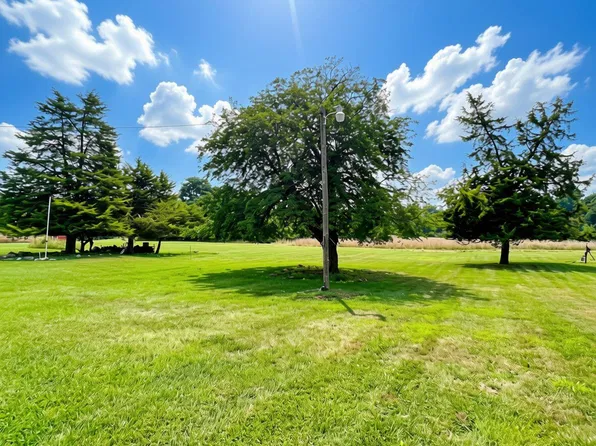 3091 S Hillsdale Rd, Hillsdale, MI 49242