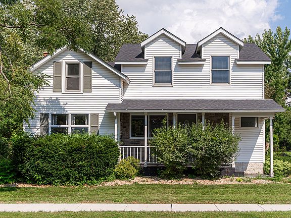 2nd image of 102 N Jefferson Ave