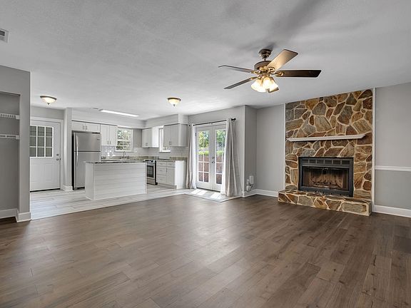 5th image of 2837 Misty Garden Cir