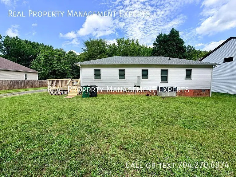 3733 Hayden Dr — Photo 19