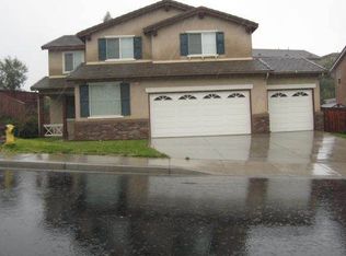 17401 Woodentree Ln, Riverside, CA 92503