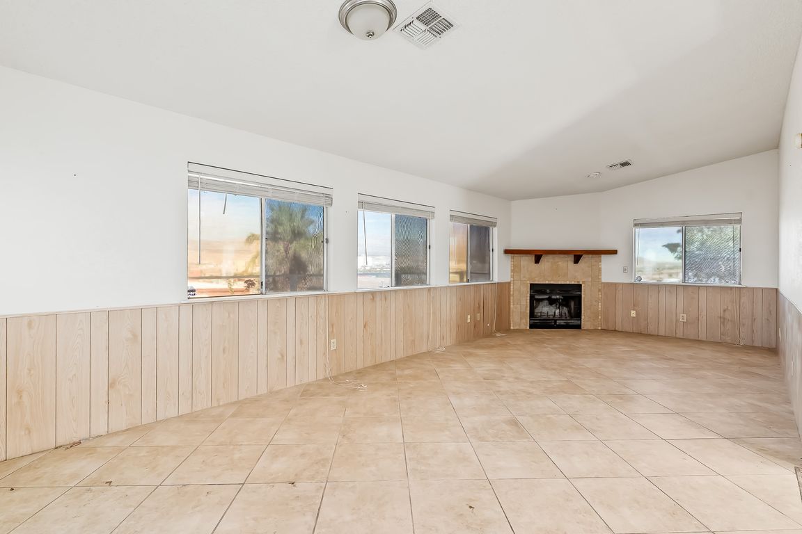 next background image