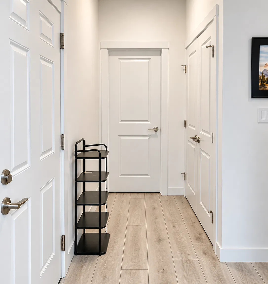 Spacious 3 Bedroom Townhouse in Keswick | 2.5 Bathrooms | Double Garage — Photo 3