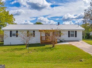 40 Kingston Dr, Comer, GA 30629
