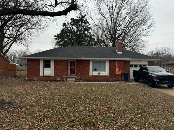 408 W Highland St, Siloam Springs, AR 72761