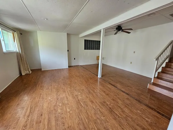 1687 Haku St, Honolulu, HI 96819