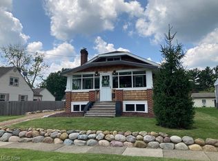 2412 10th St, Cuyahoga Falls, OH 44221