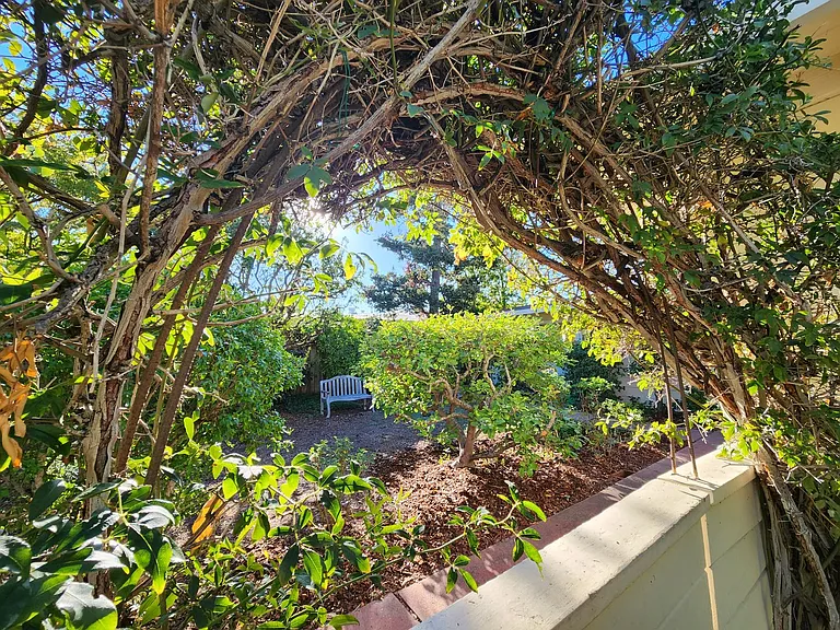 329 Colorado Ave — Photo 24