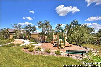 4th image of 1025 Shale Ln