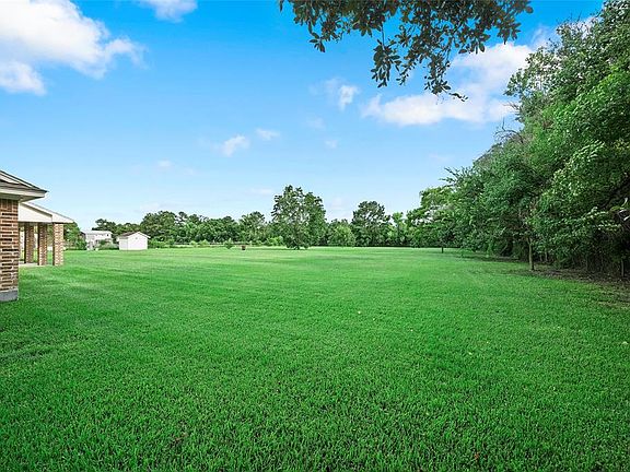 2nd image of 2287 County Road 661