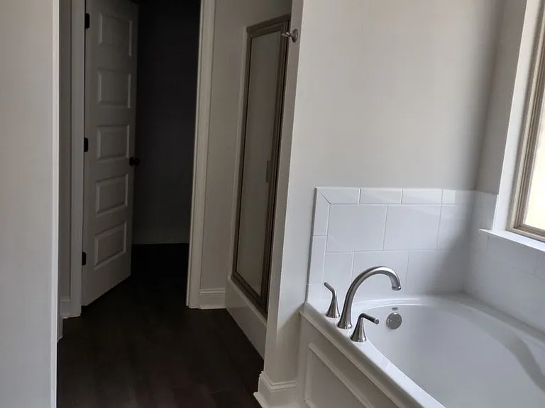 464 Silver Hill Dr — Photo 14
