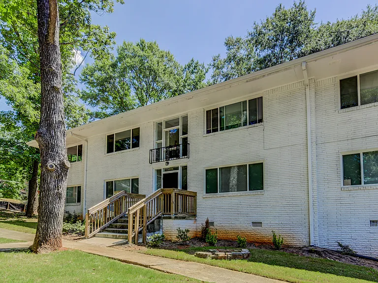 3547 Glenwood Rd #C — Photo 11