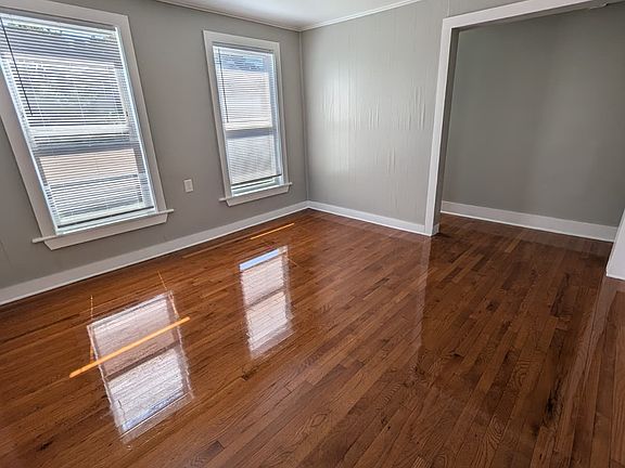 4th image of 7 Woolsey St #2