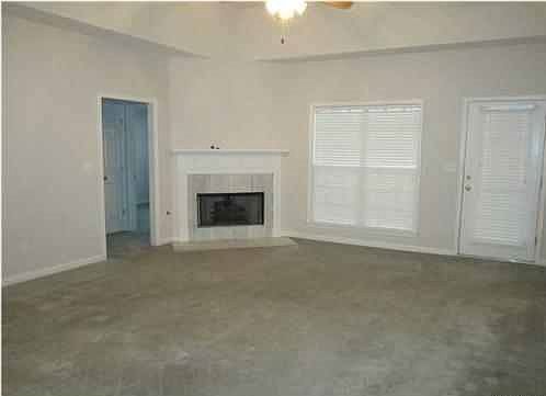 4th image of 1660 Hamilton Ln
