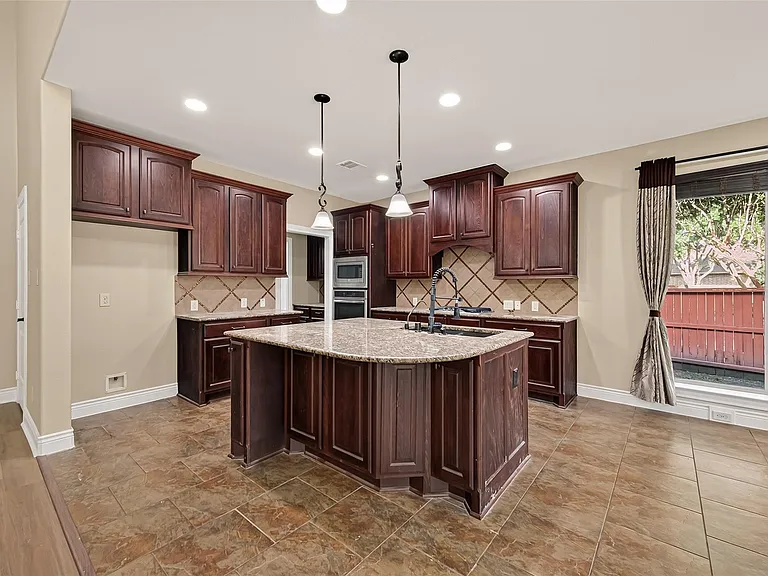 16803 Tabasso Ct — Photo 24