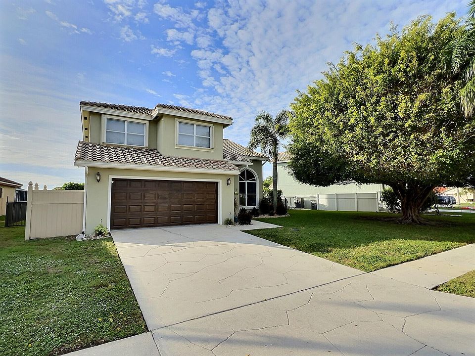 1st image of 8569 Tourmaline Boulevard