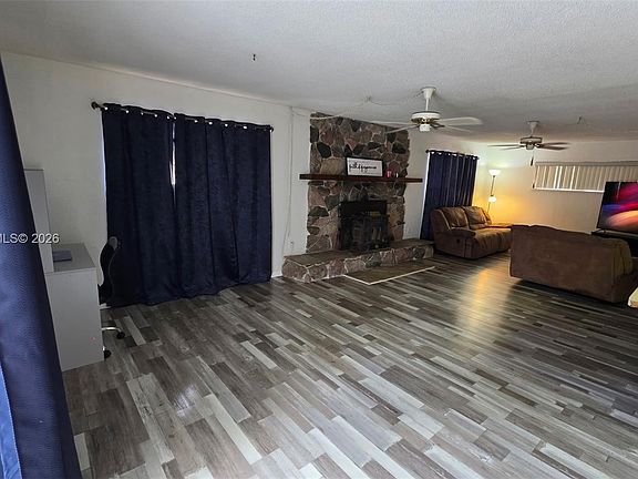 2nd image of 18227 Branch Rd