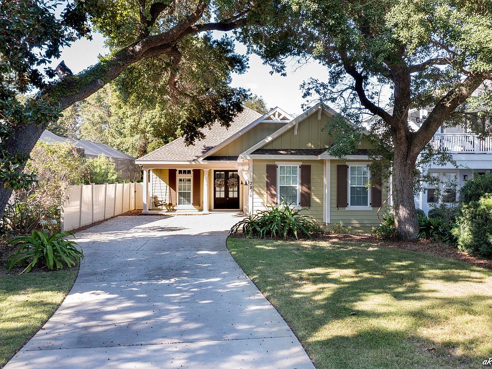 1st image of 3816 Mariner Dr