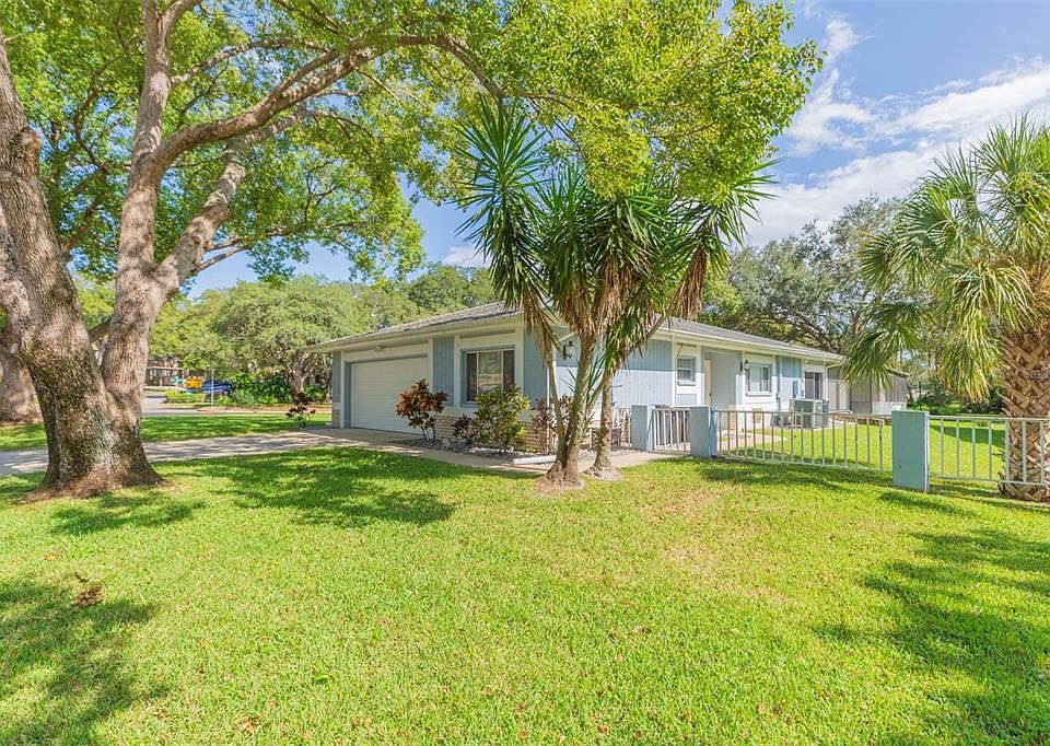 13016 Club Dr, Hudson, FL 34667 | MLS #TB8437276 | Zillow