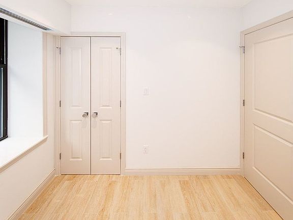 5th image of 197 W 10th St Bsmt 2